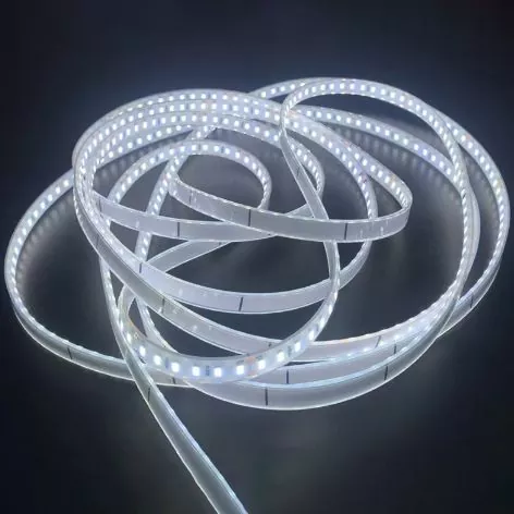 لماذا تختار ضوء شريط LED في الهواء الطلق 12V لمشروعك التالي؟